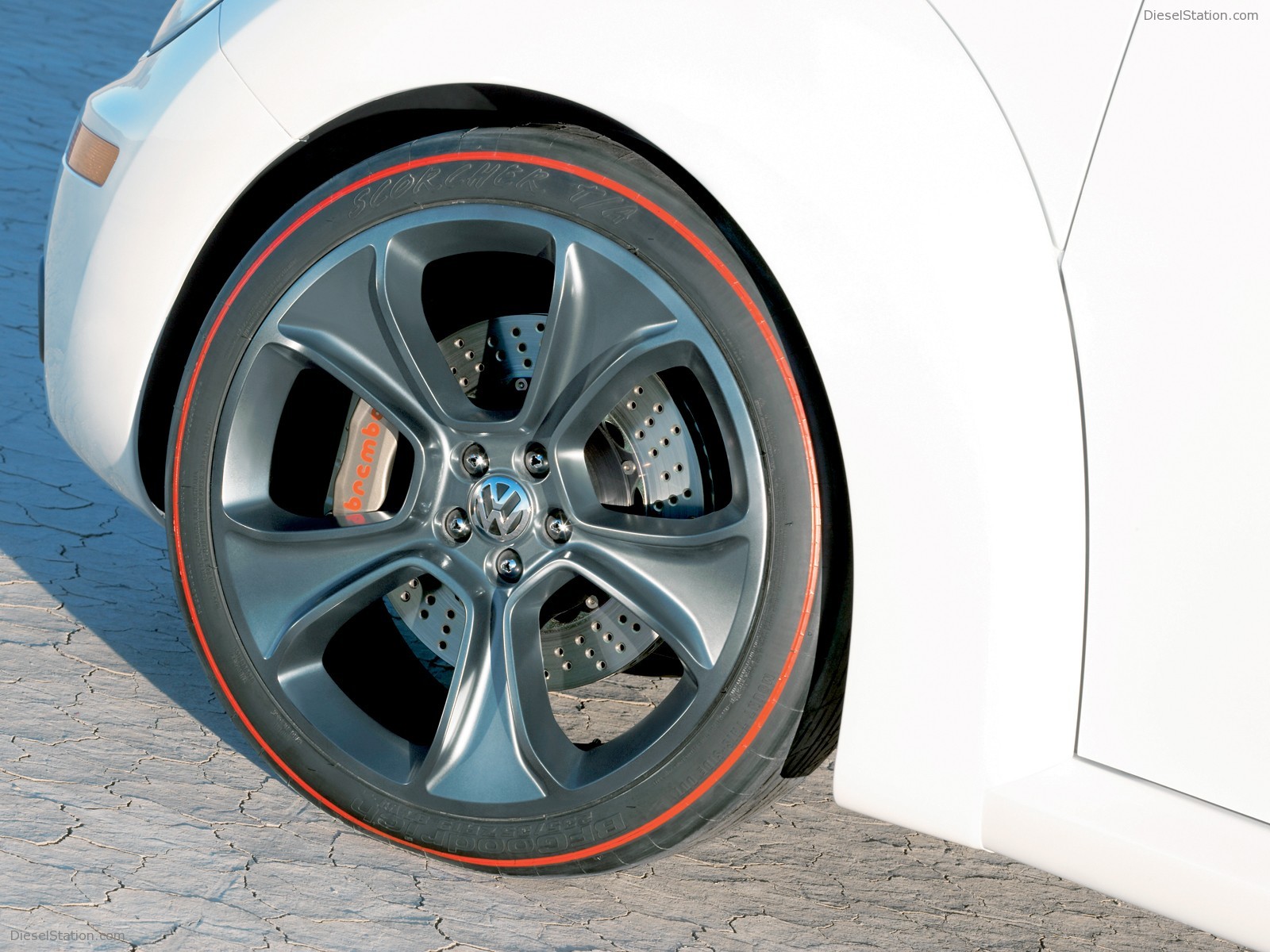 Volkswagen New Beetle Ragster Concept